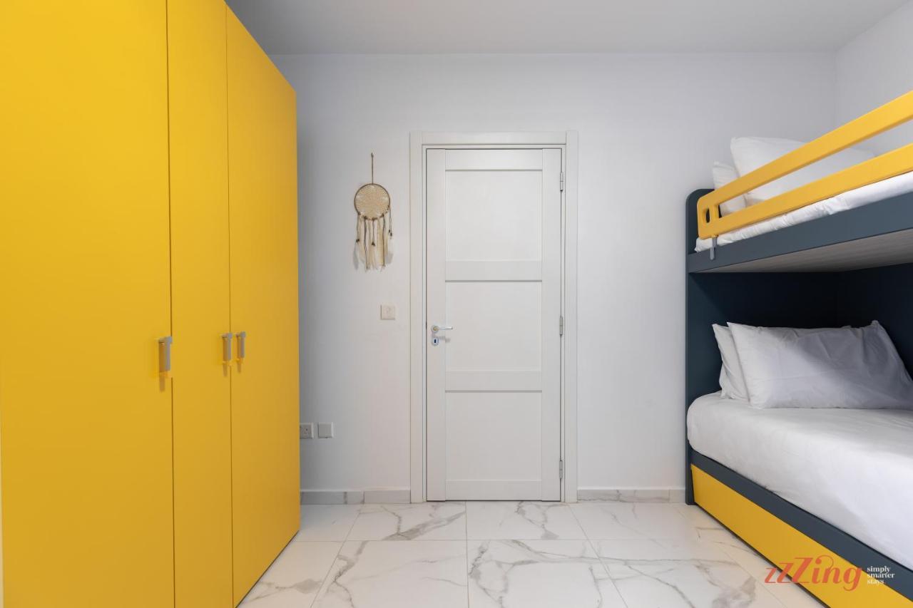 A Stunning Apartment With Spectacular Sea Views خليج سانت بول المظهر الخارجي الصورة