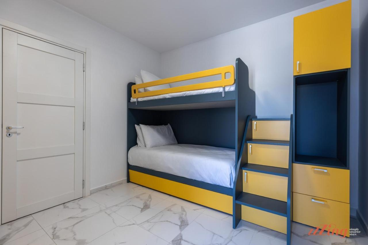 A Stunning Apartment With Spectacular Sea Views خليج سانت بول المظهر الخارجي الصورة